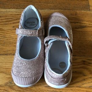 Girls sz 13 Stride Rite Mary Janes Rose Gold